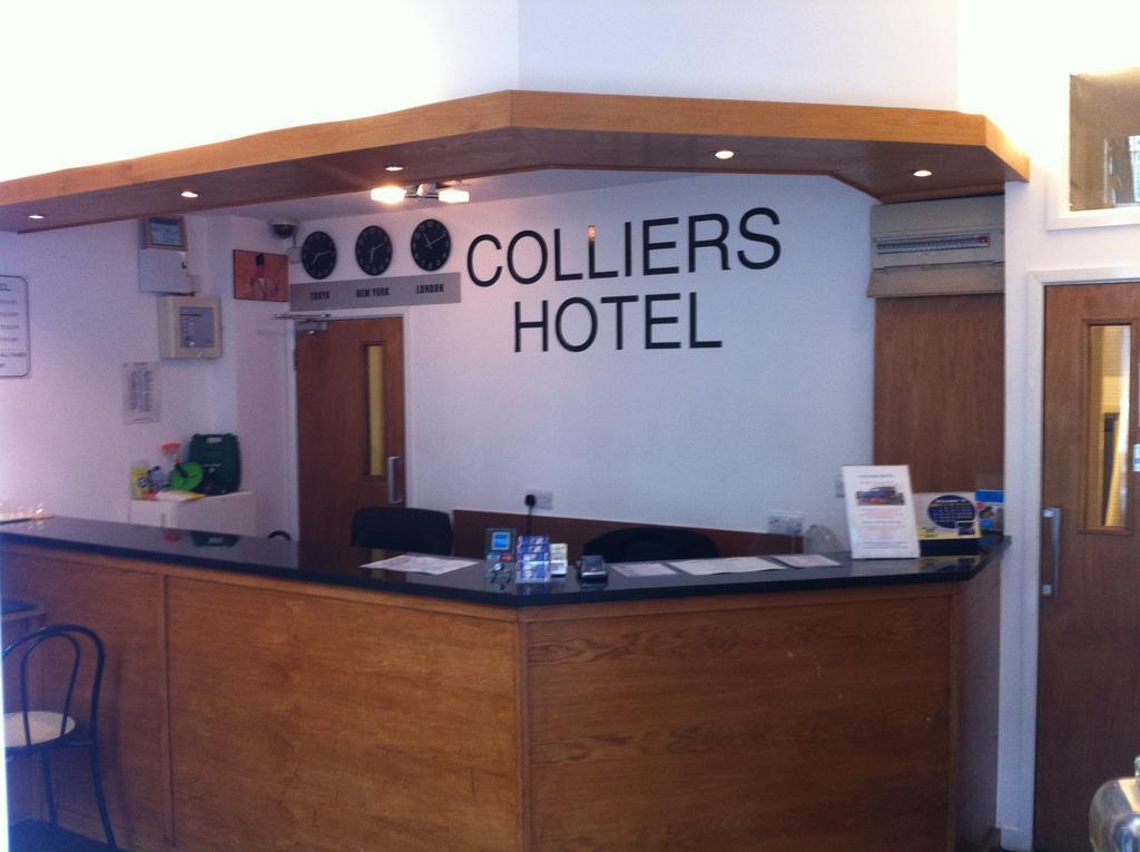 Colliers Hotel London Bagian luar foto