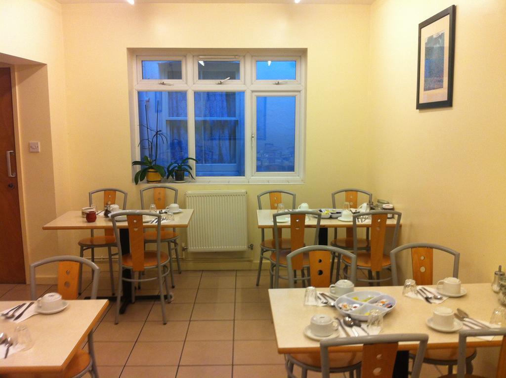 Colliers Hotel London Bagian luar foto