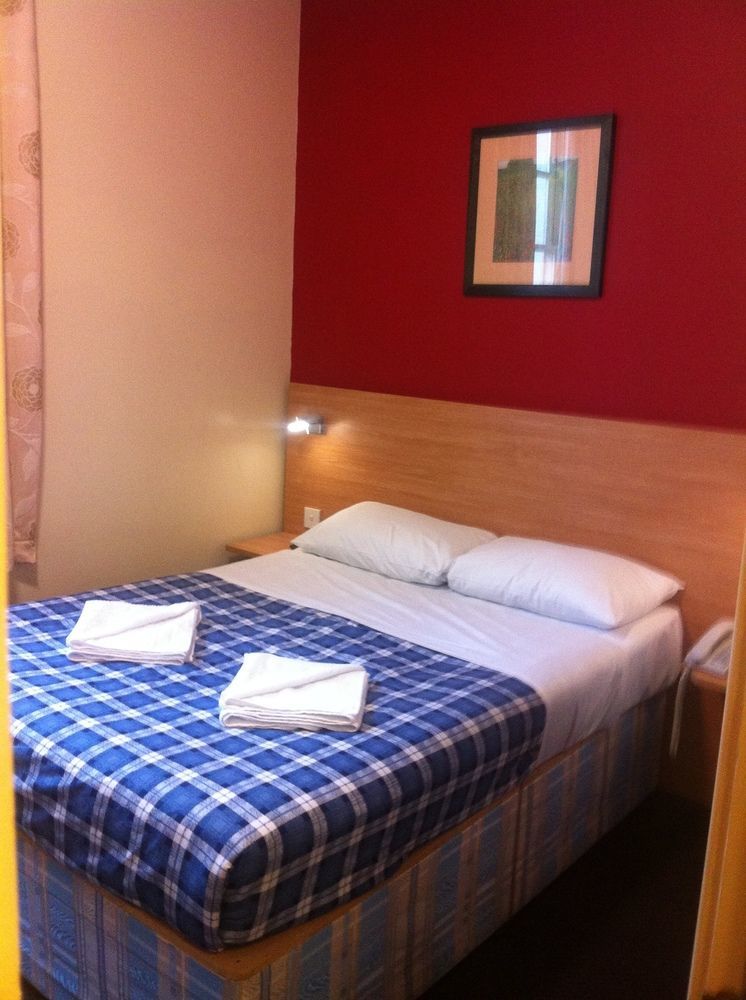 Colliers Hotel London Bagian luar foto