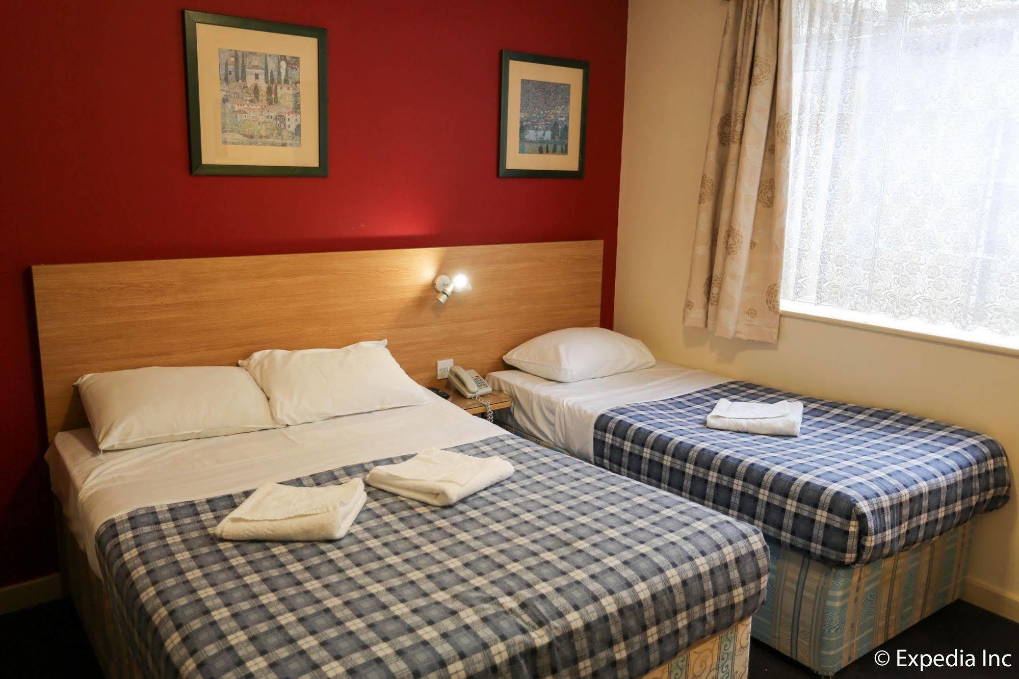 Colliers Hotel London Bagian luar foto